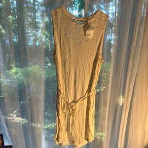 H&M Cream Sleeveless Dress